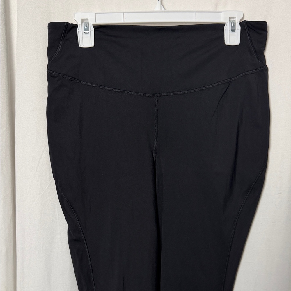 Lululemon Black Base Pace High-Rise Tight 25" Size 12 - Picture 3 of 12